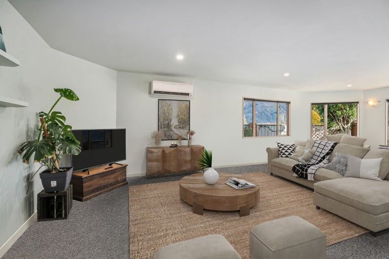 Photo of property in 4 Cherry Court, Wanaka, 9305