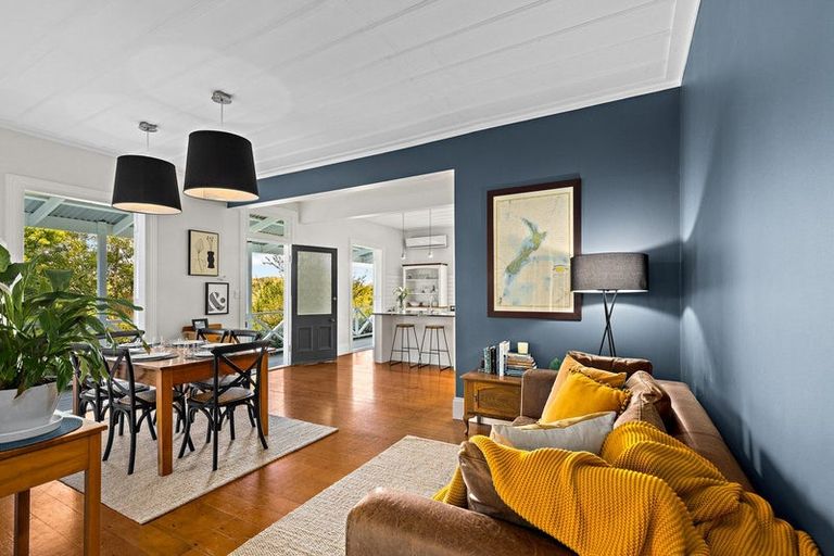 Photo of property in 19 Saleyards Road, Puhoi, Warkworth, 0994