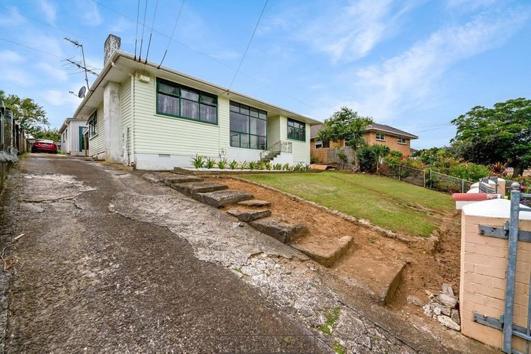 Photo of property in 92 Fisher Crescent, Otara, Auckland, 2023