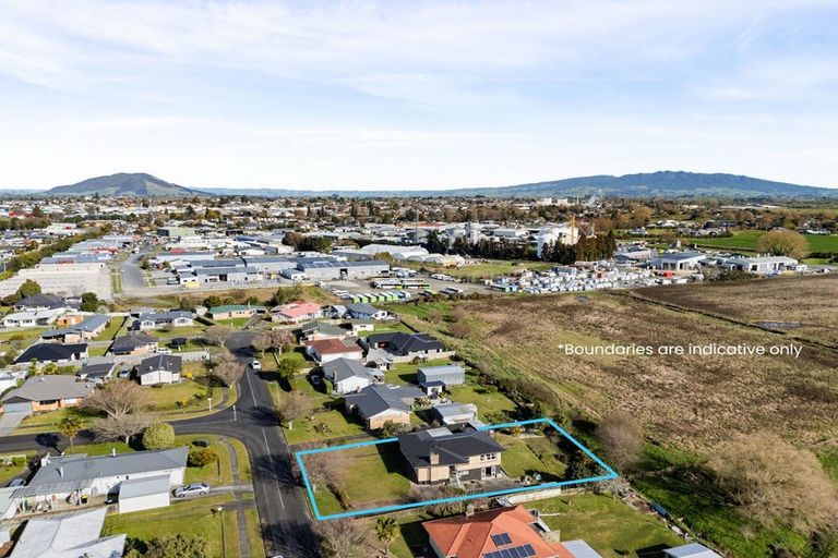 Photo of property in 203 Warburton Crescent, Te Awamutu, 3800