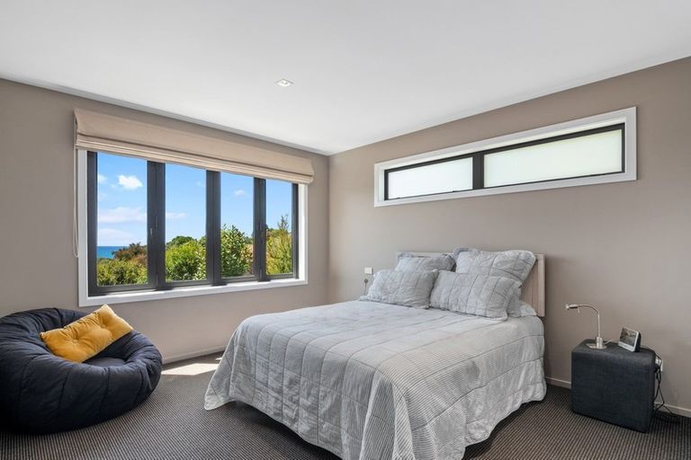Photo of property in 32 Kotare Place, Kaiteriteri, Motueka, 7197