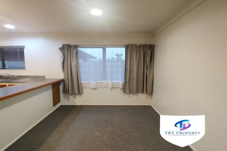 Photo of property in 5/6 Don Street, Papakura, 2110