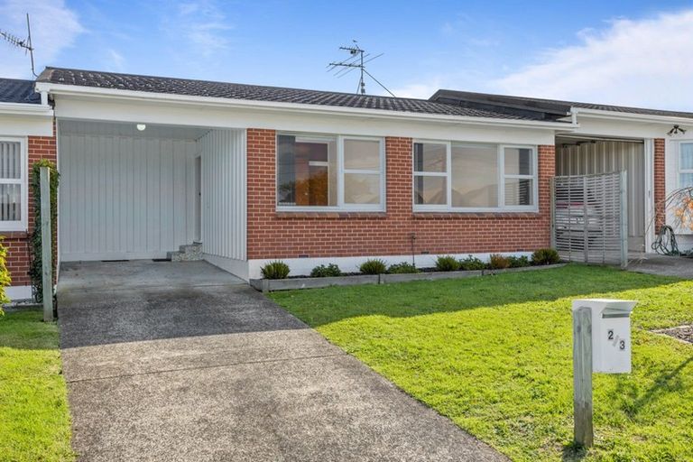 Photo of property in 2/3 Stanley Avenue, Milford, Auckland, 0620
