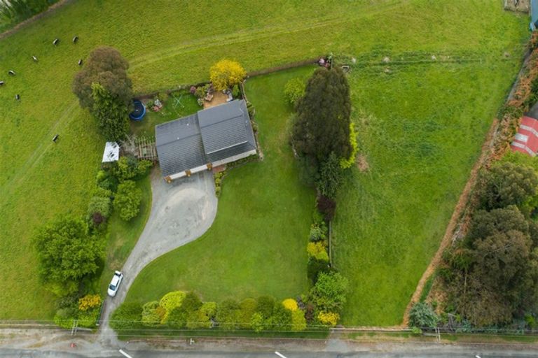 Photo of property in 312 Oamaru-alma Road, Alma, Oamaru, 9491