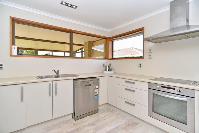 Photo of property in 68 Johns Road, Rangiora, 7400