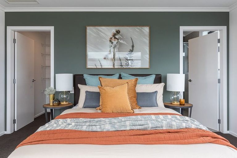 Photo of property in 24 Atutahi Lane, Papamoa, 3118