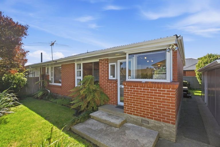 Photo of property in 2 Arlington Street, Burnside, Christchurch, 8053