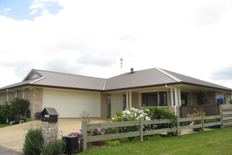 Photo of property in 142 Kitchener Road, Pukekohe, 2120
