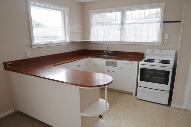 Photo of property in 32 Reynolds Avenue, Bishopdale, Christchurch, 8053