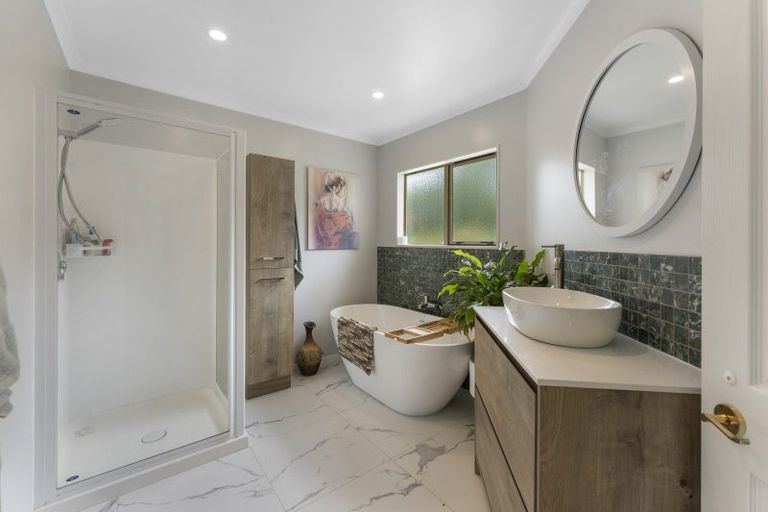 Photo of property in 6 Riveredge Terrace, Ohau, Levin, 5570