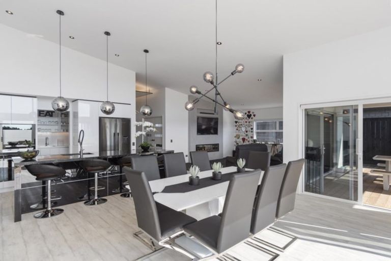 Photo of property in 141 Penetaka Heights, Pyes Pa, Tauranga, 3112