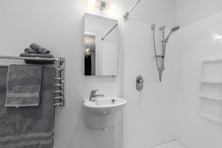 Photo of property in 5 Kopara Grove, Stokes Valley, Lower Hutt, 5019