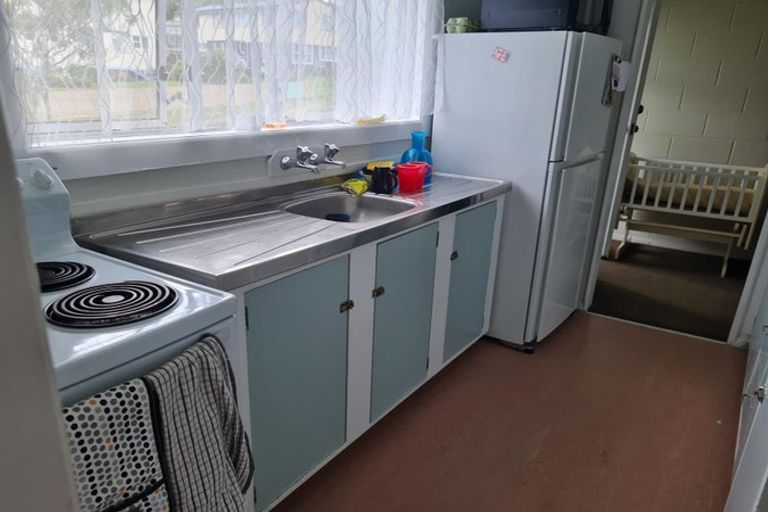 Photo of property in 27ab Loongana Street, Waitangirua, Porirua, 5024