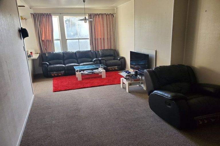 Photo of property in 10 Orchard East Road, Ngatea, 3503