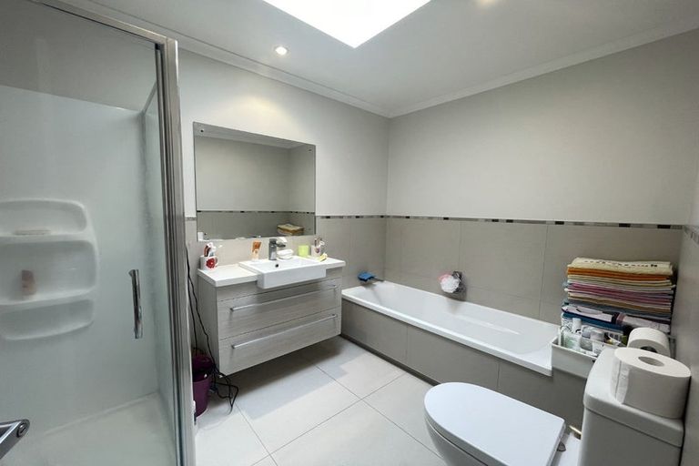 Photo of property in 9 Costa Viva Crescent, Karaka, Papakura, 2113