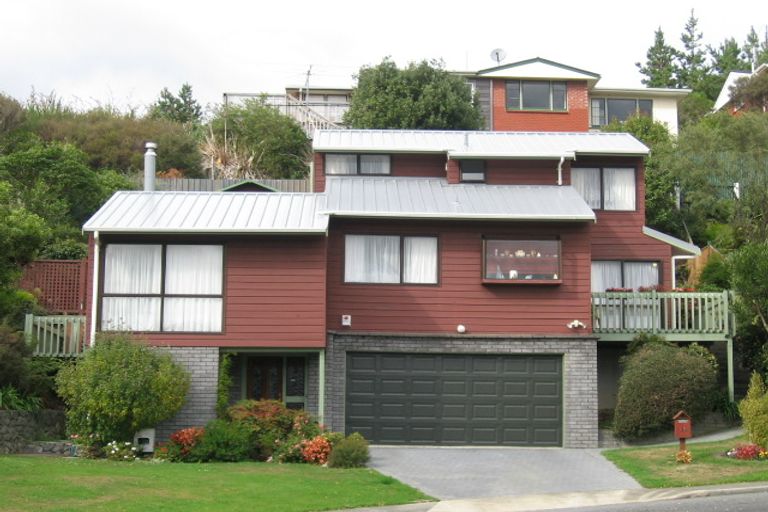 Photo of property in 13 Penny Lane, Silverstream, Upper Hutt, 5019