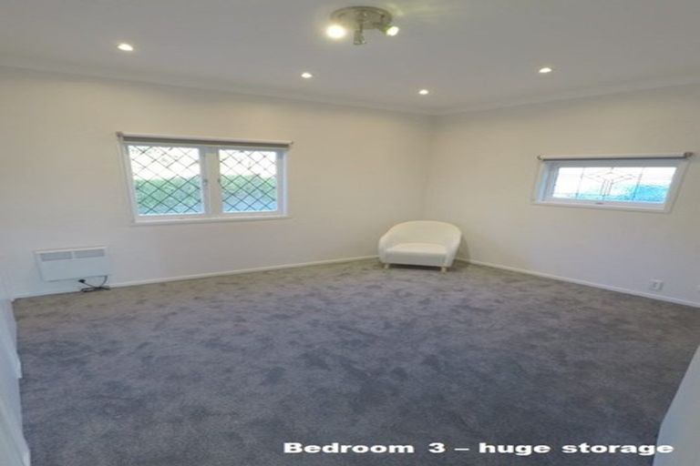 Photo of property in 374 Upper Harbour Drive, Greenhithe, Auckland, 0632