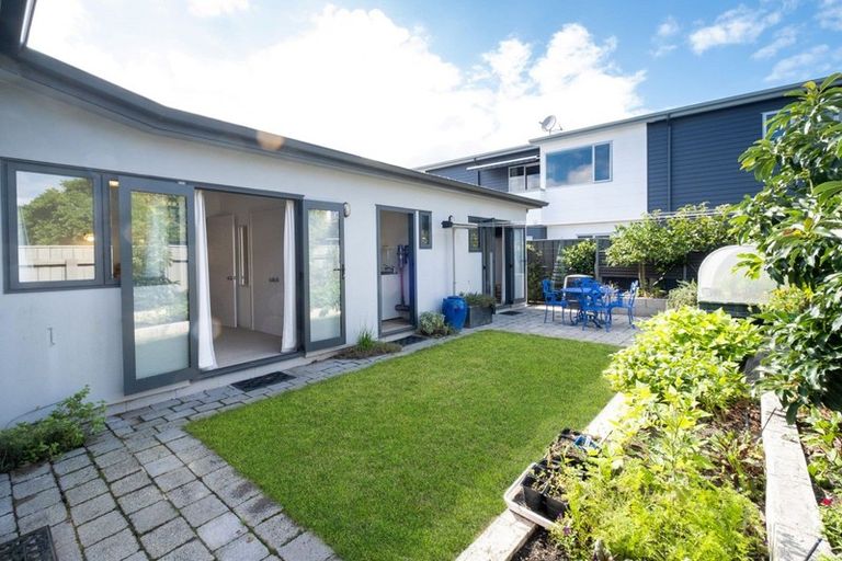 Photo of property in 18 Ferguson Avenue, Westshore, Napier, 4110