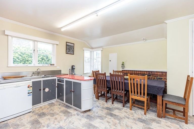 Photo of property in 12 Virginia Road, Saint Johns Hill, Whanganui, 4500