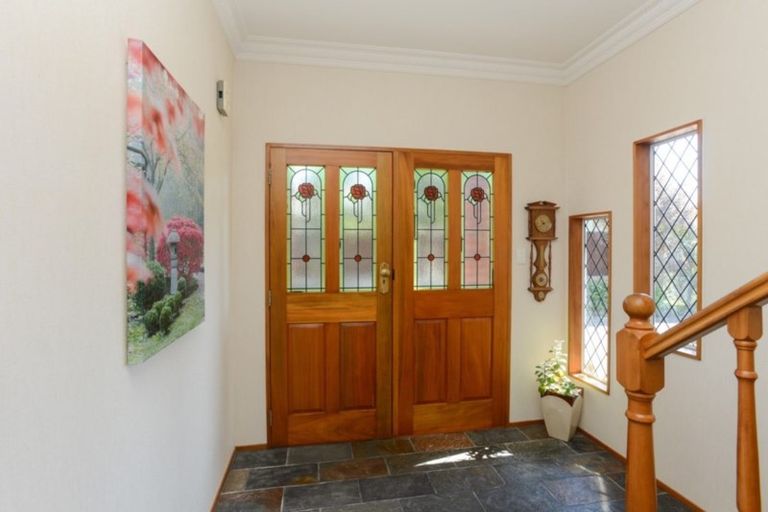 Photo of property in 14 Hunters Hill, Havelock North, 4130