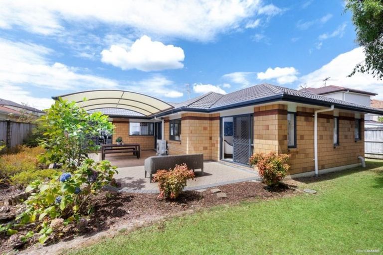 Photo of property in 109 Middlefield Drive, Flat Bush, Auckland, 2016