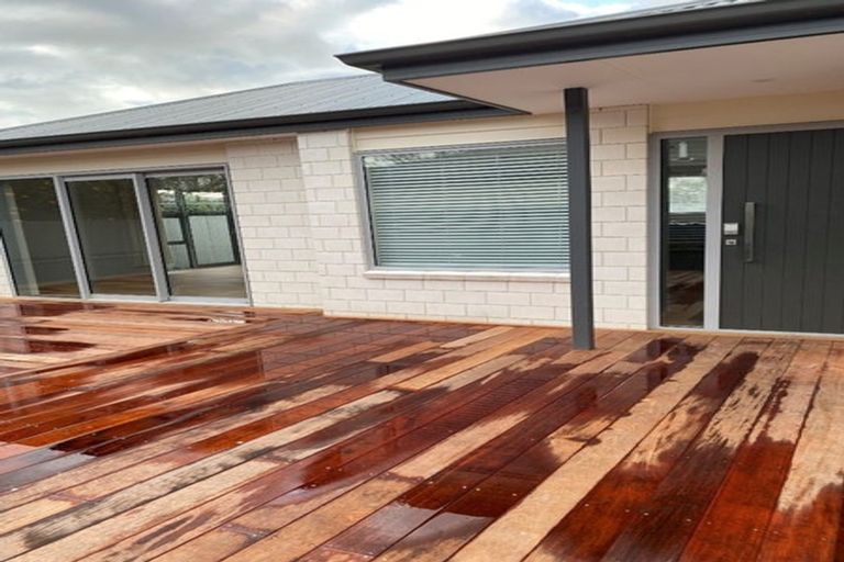 Photo of property in 33a O'dowd Road, Taradale, Napier, 4112