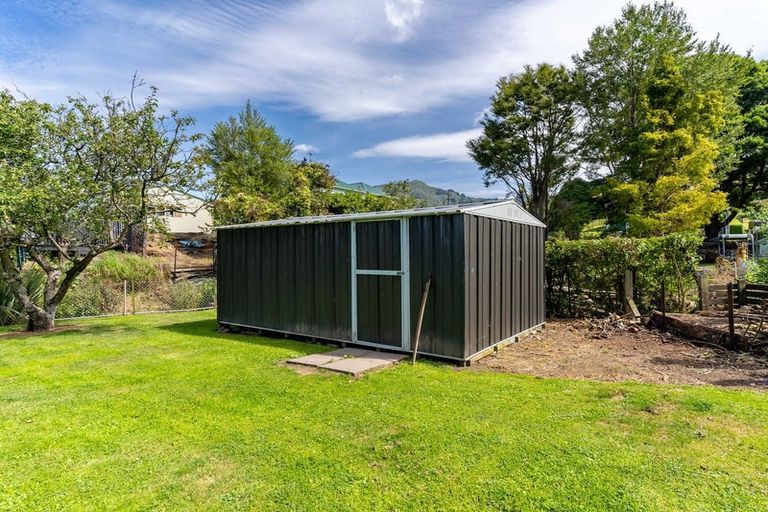 Photo of property in 18 Mill Street, Sawyers Bay, Port Chalmers, 9023