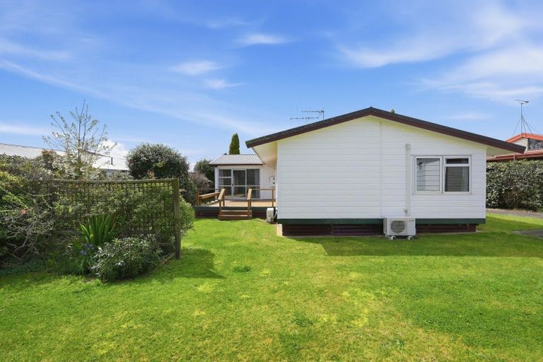 Photo of property in 6 Waimate Crescent, Tokoroa, 3420