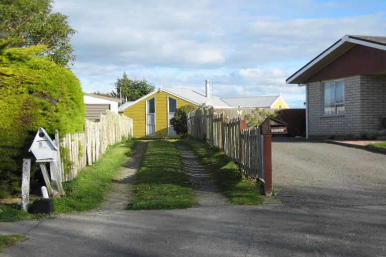 Photo of property in 27 Barton Street, Marton, 4710