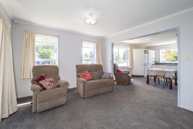 Photo of property in 32 Rolleston Street, Rakaia, 7710