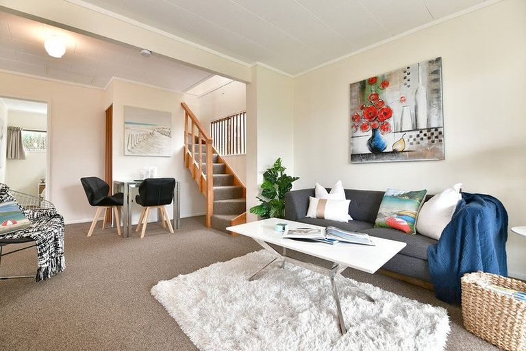 Photo of property in 14 Carmen Terrace, Snells Beach, 0920