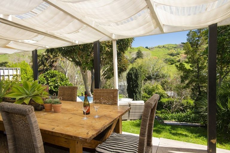 Photo of property in 26 Lysnar Street, Okitu, Gisborne, 4010