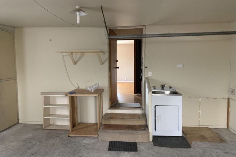 Photo of property in 2/107 Matipo Street, Riccarton, Christchurch, 8041