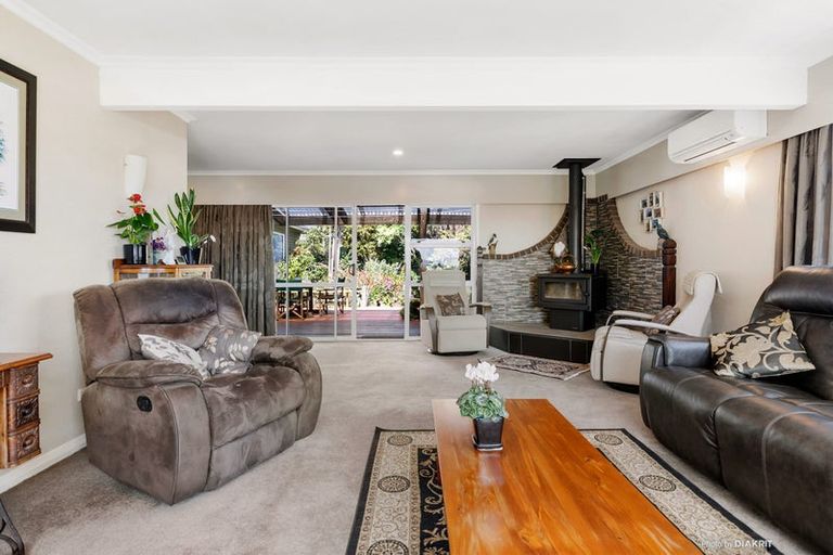 Photo of property in 1 Sim Street, Johnsonville, Wellington, 6037