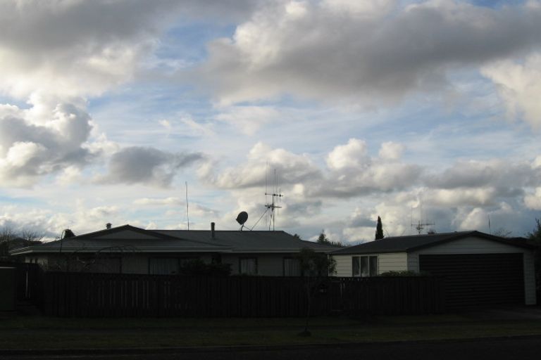 Photo of property in 102 Amanda Avenue, Dinsdale, Hamilton, 3204