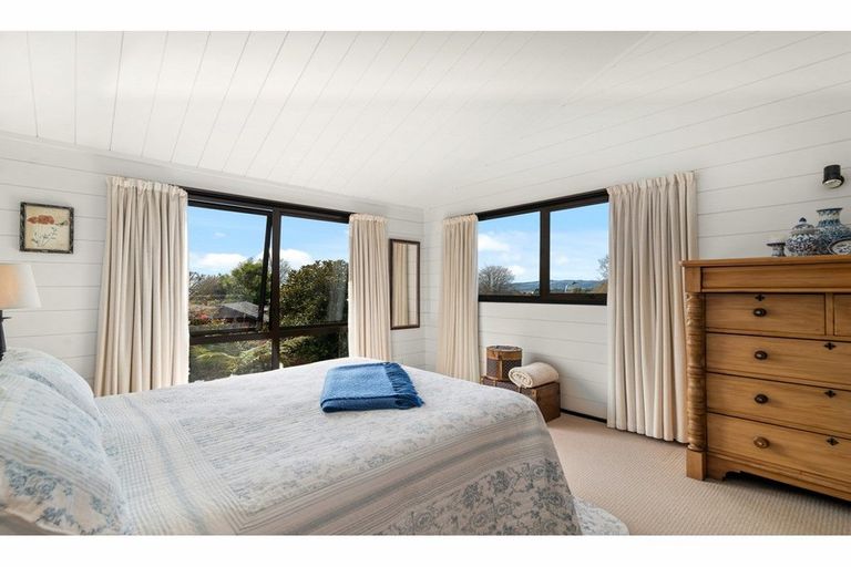 Photo of property in 27 Wychwood Crescent, Springfield, Rotorua, 3015