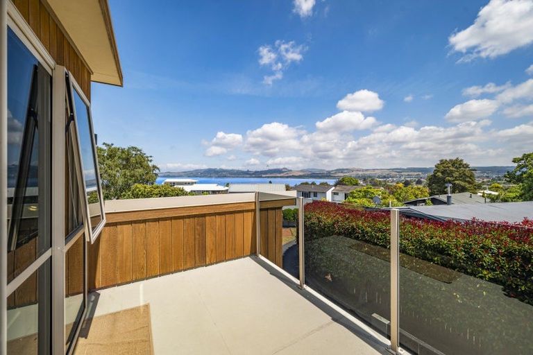 Photo of property in 11 Kurupae Road, Hilltop, Taupo, 3330