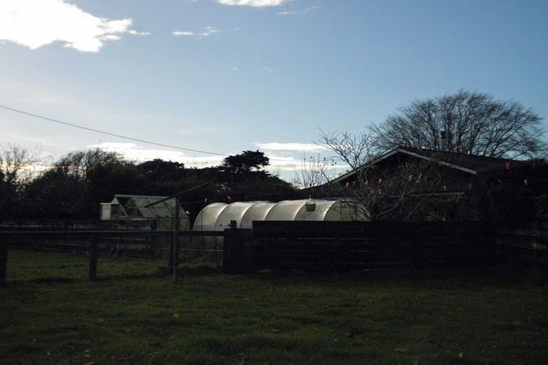 Photo of property in 398 Bay Road, West Plains, Invercargill, 9879