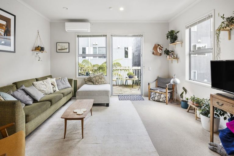 Photo of property in 11/60 Owen Street, Newtown, Wellington, 6021