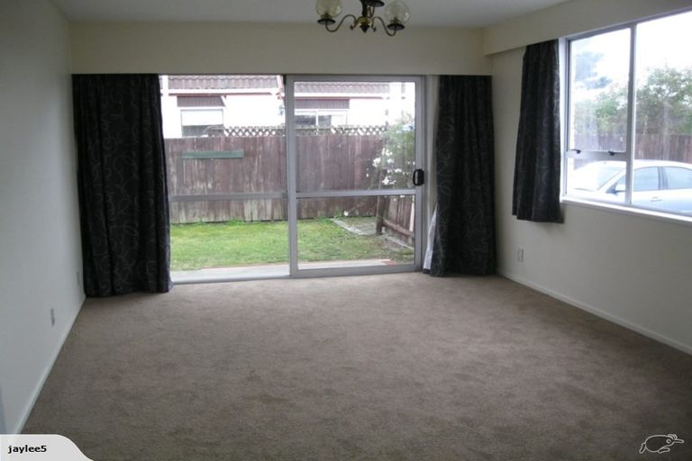 Photo of property in 1/29 Ashwood Street, Parklands, Christchurch, 8083