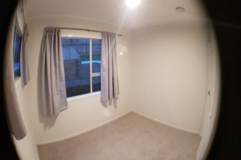 Photo of property in 56 Parrs Cross Road, Henderson, Auckland, 0612
