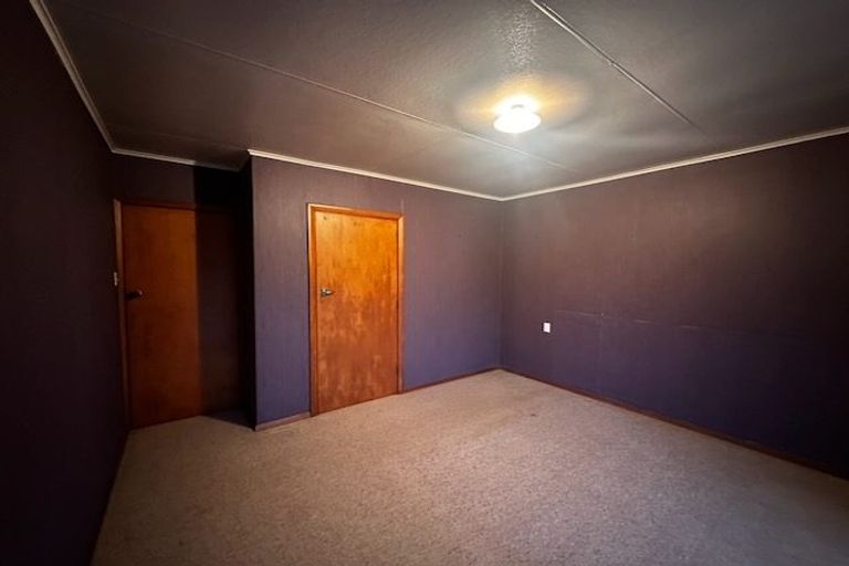 Photo of property in 185 Manutahi Road, Lepperton, New Plymouth, 4373