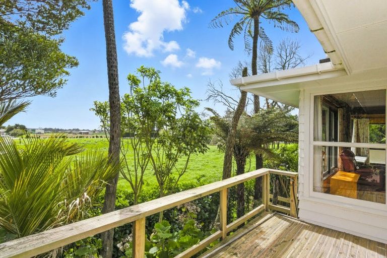 Photo of property in 74 Arapaepae Road, Levin, 5510