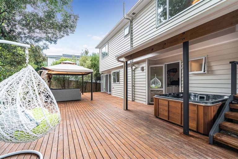 Photo of property in 13 Merwood Lane, Devonport, Auckland, 0624