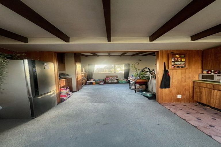 Photo of property in 16 Robert Mckeen Street, Otaki Beach, Otaki, 5512