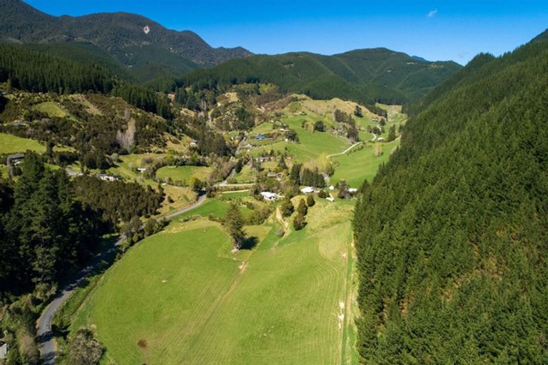 Photo of property in 312 Lud Vly Road, Hira, Nelson, 7071