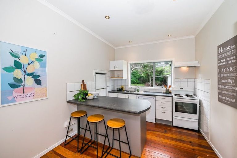 Photo of property in 33b Ratanui Road, Paraparaumu, 5032