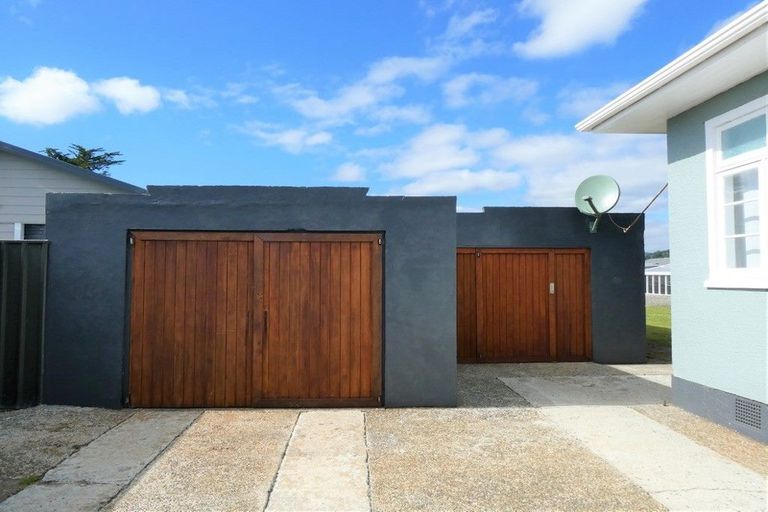 Photo of property in 97 Reid Street, Blaketown, Greymouth, 7805