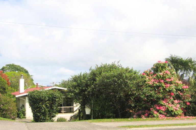 Photo of property in 35 Sunset Street, Hilltop, Taupo, 3330