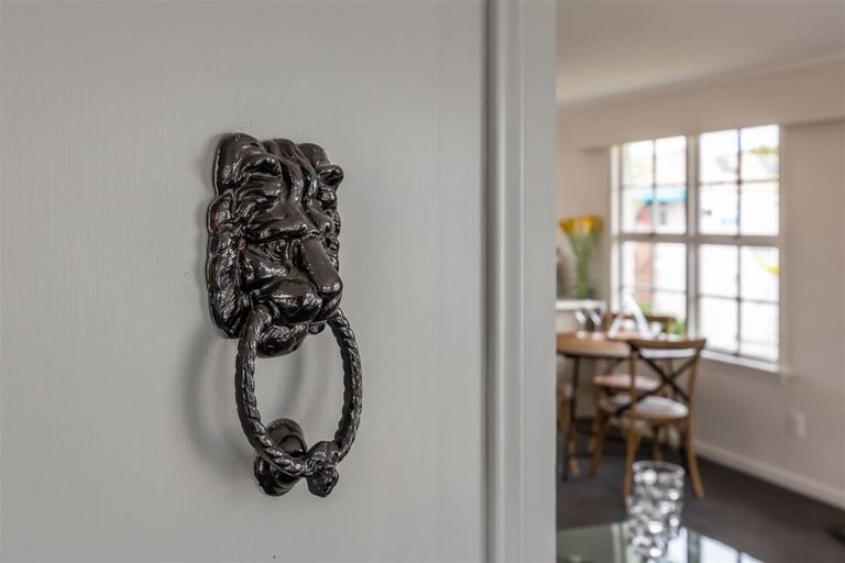 Photo of property in 1/200 Waimairi Road, Ilam, Christchurch, 8041